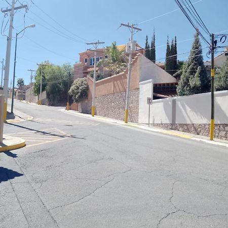 Hermoso Depto Por Uach II Con Terraza Y Linda Vista Chihuahua Esterno foto